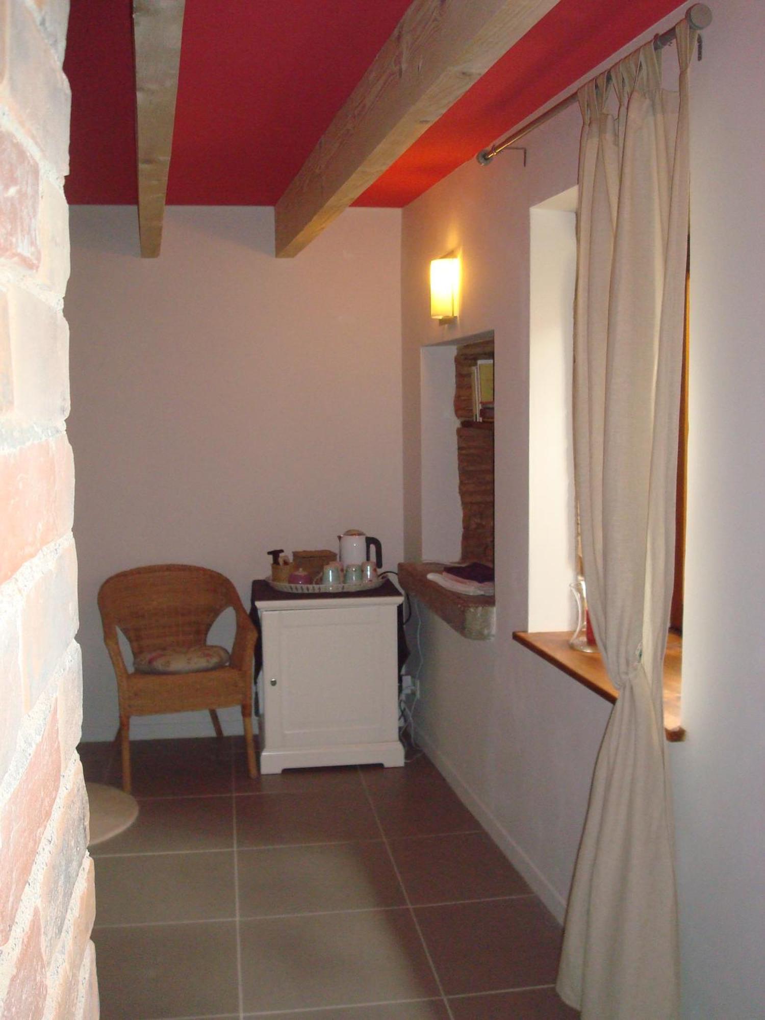 Saint-Julien  Chambre D'Hotes Les Plaisances מראה חיצוני תמונה